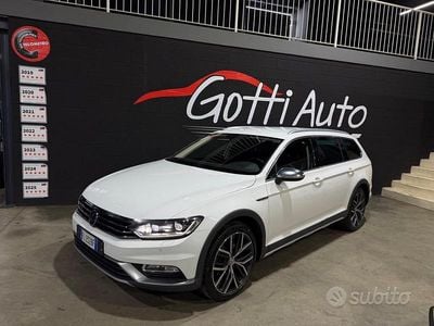 Usata VW Passat Alltrack 190 CV (139 kW) 2017 Bianco Station wagon
