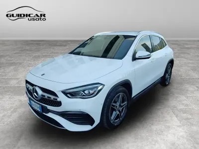 Occasion Mercedes GLA180 Premium 116 ch (85 kW) 2023 Blanc SUV