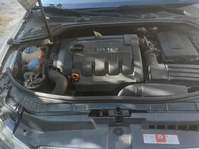 Usata Audi A3 Sportback S-Line 105 CV (77 kW) 2009 Bianco Utilitaria