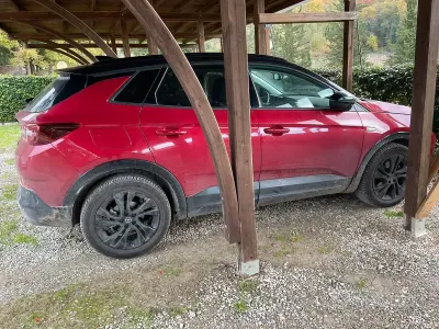 Usata Opel Grandland X 131 CV (96 kW) 2022 Rosso SUV