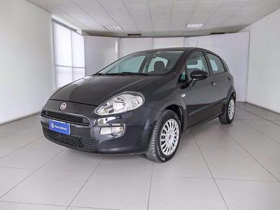 Usata Fiat Punto Street 75 CV (55 kW) 2014 Nero metallizzato Utilitaria