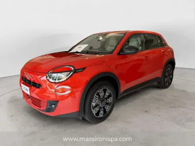 Nuova Fiat 600 Icon 145 CV (106 kW) 2026 Arancione SUV