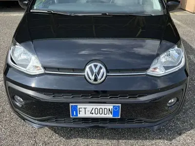 Usata VW up! Move 60 CV (44 kW) 2018 Nero Utilitaria