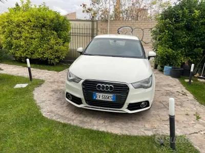 Usata Audi A1 Ambition 90 CV (66 kW) 2013 Bianco Utilitaria