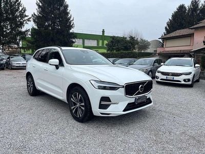 Usata Volvo XC60 Momentum 197 CV (144 kW) 2021 Bianco SUV