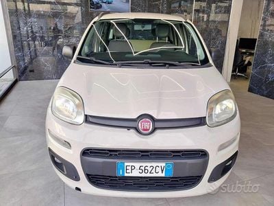 Usata Fiat Panda Lounge 84 CV (61 kW) 2012 Beige Utilitaria