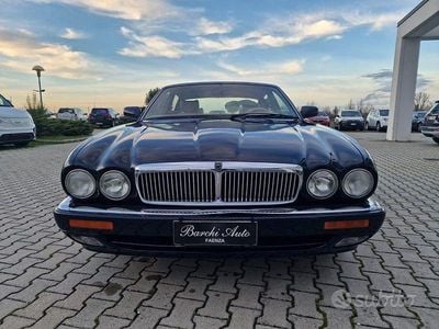 Usata Jaguar XJ Executive 241 CV (177 kW) 1994 Blu Berlina