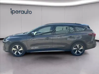 Usata Ford Focus Active 125 CV (91 kW) 2022 Grigio Station wagon