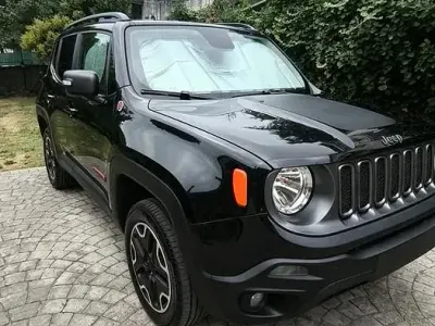 Usata Jeep Renegade Trailhawk 170 CV (125 kW) 2017 Nero SUV