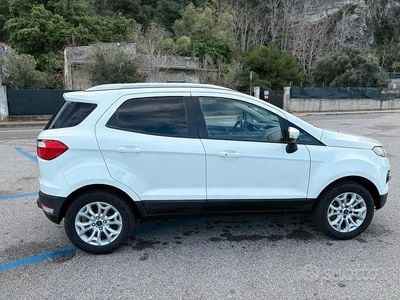 Usata Ford Ecosport Titanium 95 CV (69 kW) 2016 Bianco SUV