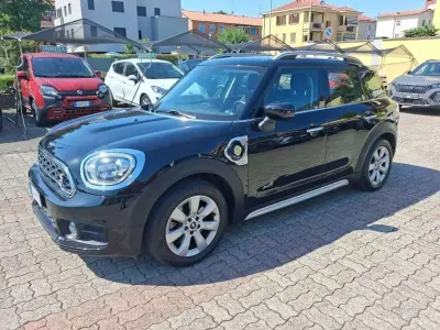 Usata Mini Cooper Countryman Business 136 CV (100 kW) 2020 Nero SUV