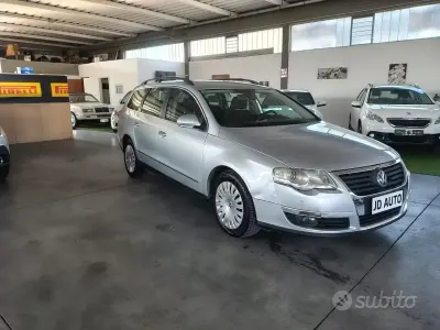 Usata VW Passat Comfortline 140 CV (102 kW) 2008 Grigio Station wagon