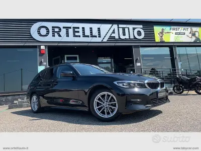 Usata BMW 318 Advantage 150 CV (110 kW) 2022 Nero Station wagon