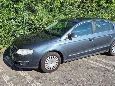 Usata VW Passat Comfortline 140 CV (102 kW) 2010 Grigio Berlina