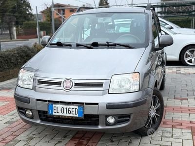 Usata Fiat Panda 69 CV (50 kW) 2011 Grigio Utilitaria