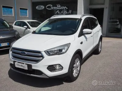 Usata Ford Kuga Business Edition 120 CV (88 kW) 2019 Bianco SUV