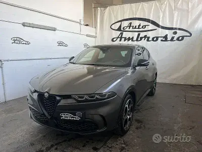 Usata Alfa Romeo Tonale Veloce 131 CV (96 kW) 2024 Gray SUV