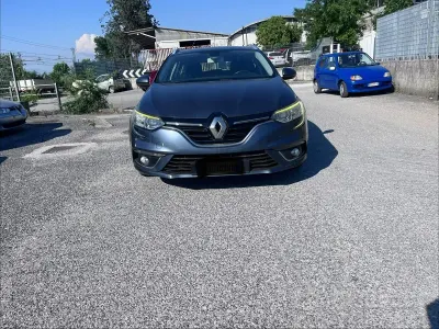 Usata Renault Mégane GrandTour Zen 110 CV (80 kW) 2017 Grigio Station wagon