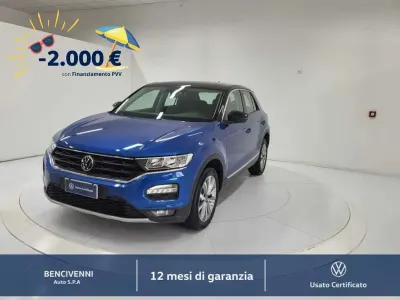 Usata VW T-Roc Style 110 CV (80 kW) 2021 Blu/azzurro SUV