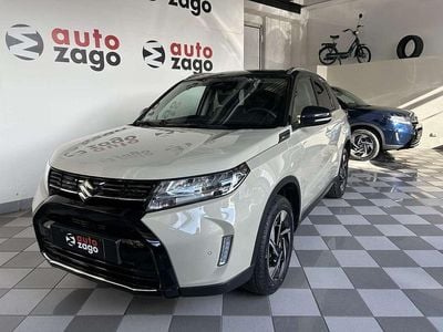 Nuova Suzuki Vitara 110 CV (80 kW) 2026 Avorio metallizzato/tetto nero SUV