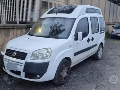 Usata Fiat Doblò 2008 Bianco Monovolume
