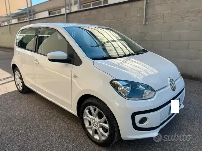 Usata VW up! Move 60 CV (44 kW) 2016 Bianco Utilitaria