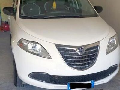 usata Lancia Ypsilon 14 Metano