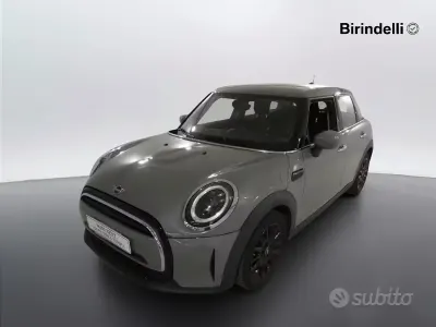 Begagnad Mini ONE Classic 75 HK (55 kW) 2021 Grå Halvkombi