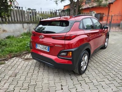 Usata Hyundai Kona 115 CV (84 kW) 2019 Rosso SUV
