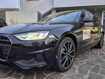 Usata Audi A4 150 CV (110 kW) 2023 Nero Station wagon