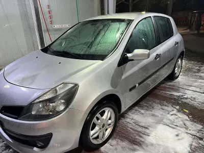 Usata Renault Clio III 86 CV (63 kW) 2006 Grigio Berlina