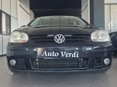 Usata VW Golf V Sportline 140 CV (102 kW) 2007 Nero Berlina