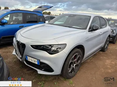 Usata Alfa Romeo Stelvio Veloce 209 CV (153 kW) 2025 Grigio moonlight SUV