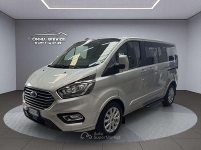 Usata Ford Transit Custom Titanium 131 CV (96 kW) 2023 Argento Monovolume
