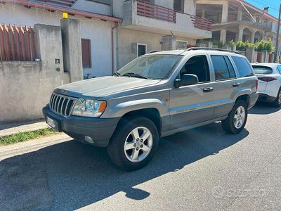 Usata Jeep Grand Cherokee Laredo 163 CV (119 kW) 2002 Grigio SUV