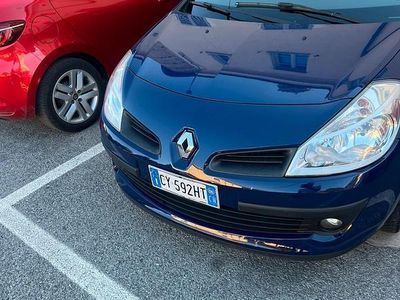 Usata Renault Clio II 2006 Blu