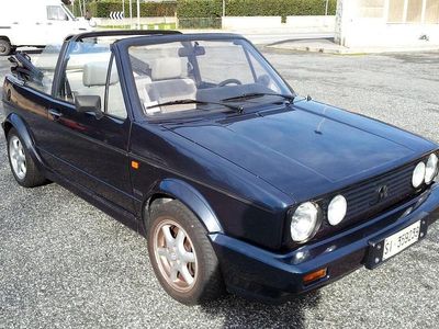 Begagnad VW Golf Cabriolet 73 HK (53 kW) 1989 Blå Cab