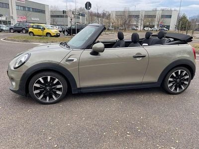 Usata Mini Cooper D Cabriolet Hype 116 CV (85 kW) 2018 Argento Cabrio