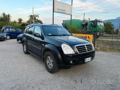 Usata Ssangyong (KGM) Rexton II 186 CV (136 kW) 2009 Nero SUV