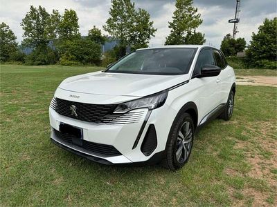 Usata 2022 Peugeot 3008 Allure SUV | 19.200 € (Ottimo prezzo)