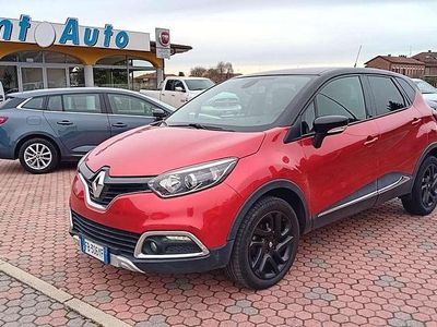 Usata Renault Captur Life 90 CV (66 kW) 2016 Rosso SUV