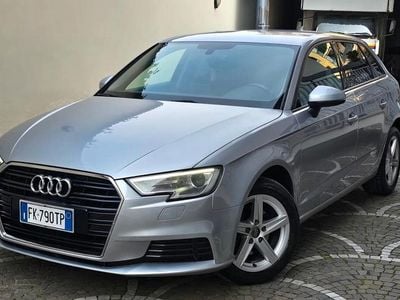 Usata Audi A3 Sport 116 CV (85 kW) 2017 Grigio Berlina