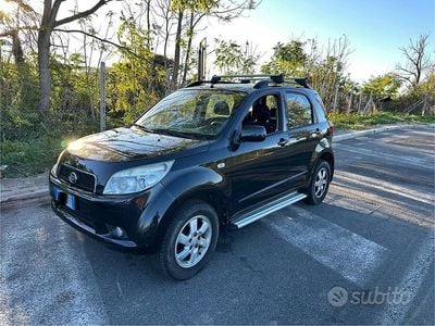 Usata Daihatsu Terios 86 CV (63 kW) 2007 Nero SUV