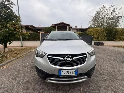 Usata Opel Crossland X Edition 99 CV (72 kW) 2018 Other SUV