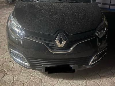 Usata Renault Captur 90 CV (66 kW) 2017 Nero SUV