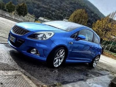 Usata Opel Corsa OPC 192 CV (141 kW) 2009 Blu Utilitaria