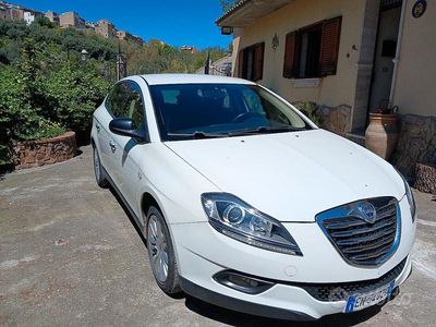 Gebraucht Lancia Delta 2012 Weiß Kleinwagen