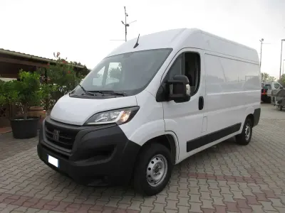 Usata Fiat Ducato 140 CV (102 kW) 2023 Bianco Furgone