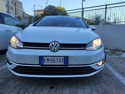 Usata VW Golf VII Executive 116 CV (85 kW) 2018 Bianco Berlina