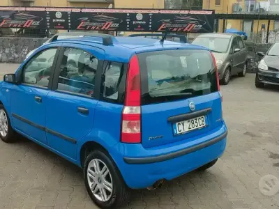 Usata Fiat Panda Emotion 69 CV (50 kW) 2006 Blu Utilitaria